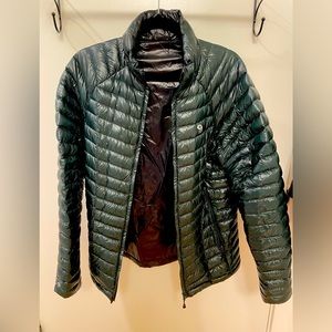 Mountain Hardwear Ghost Whisperer Down Jacket, Green, Size Small